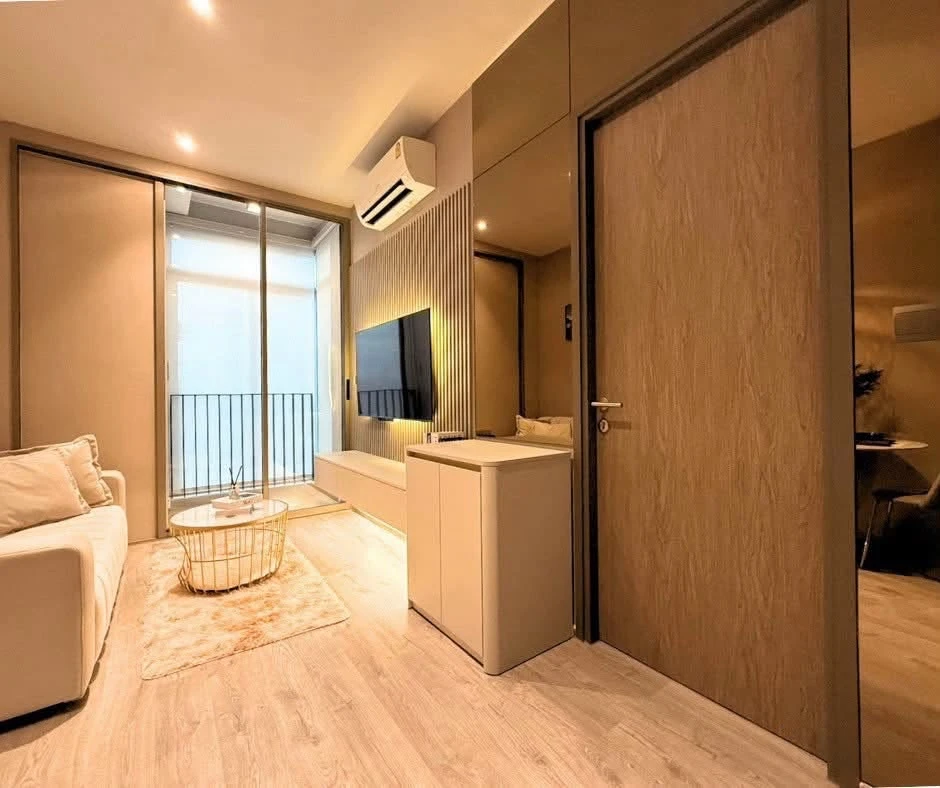 ให้เช่า Rhythm Ekkamai Estate  ชั้น 24 วิวโปร่ง โล่ง สบายตา จองเลย ห้ามพลาด ด่วนๆ