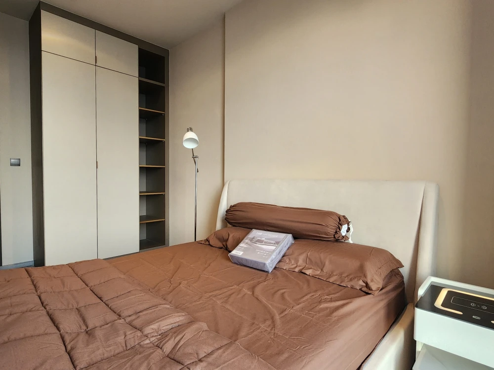 ให้เช่า  Rhythm Ekkamai Estate ห้องชั้นสูง พร้อมเข้าอยู่ กว้างขวาง สิ่งอำนวยความสะดวกครคบครัน รีบจองเลย