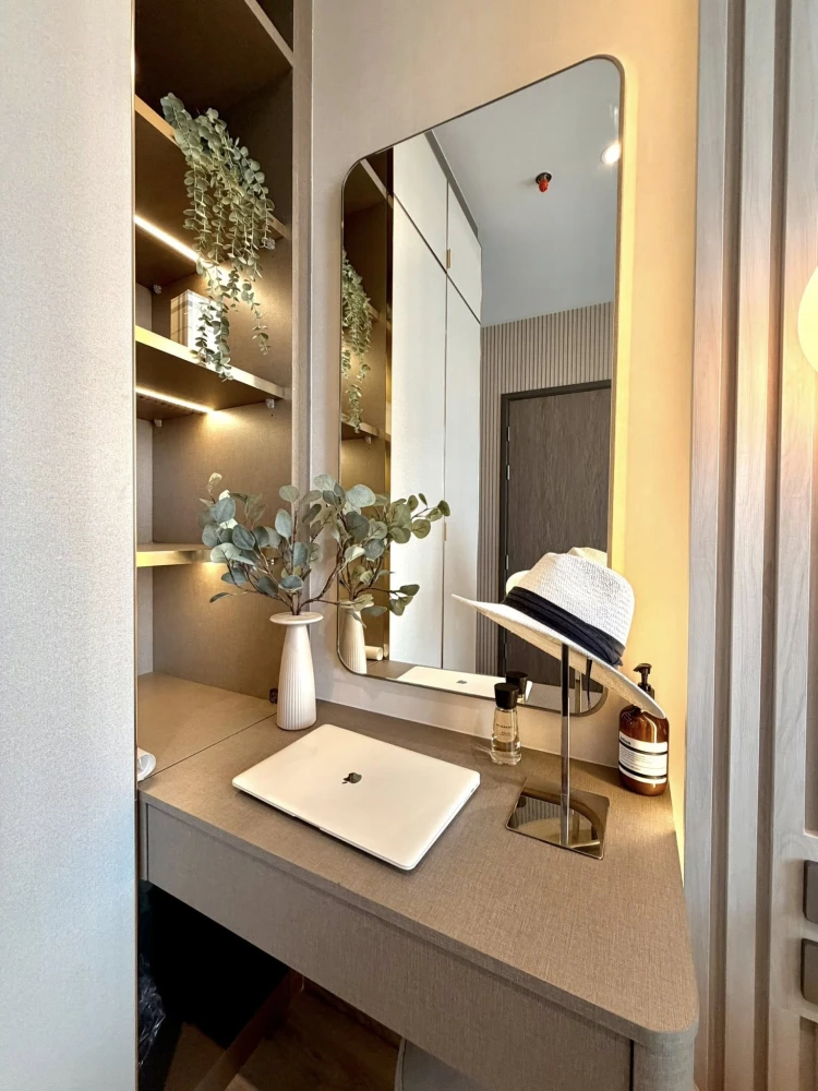 ให้เช่า Rhythm Ekkamai Estate ห้องน่าอยู่ แต่งสวยคุมโทน บิ้วอินเฟอร์นิเจอร์อย่างดี จองเลย