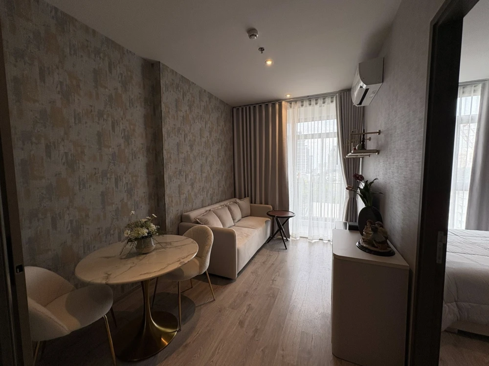 ให้เช่า Rhythm Ekkamai Estate ห้องพร้อมอยู่ เฟอร์พร้อม ชั้นสูง รีบจองเลยก่อนพลาด