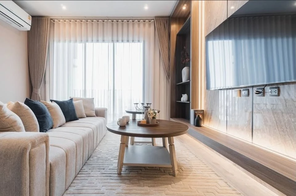 ให้เช่า Rhythm Ekkamai Estate 2 ห้องนอน พื้นที่ใช้สอยเยอะ ตกแต่งสุดปัง ดีแบบนี้จะรออะไร