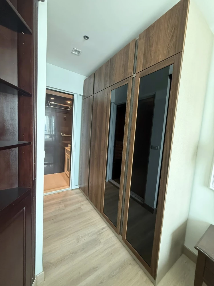 ให้เช่า Rhythm Phahon-Ari ห้องกว้างพื้นที่ใช้สอยเยอะ บิ้วอินผนังลายหินอ่อนอย่างดี วิวสวยจากชั้นสูง จองดด่วน