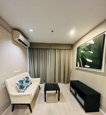 ให้เช่า Rhythm Sathorn Narathiwas ชั้น 12 ห้องแต่งครบ น่าอยู่ สนใจจองเลย ห้ามพลาด