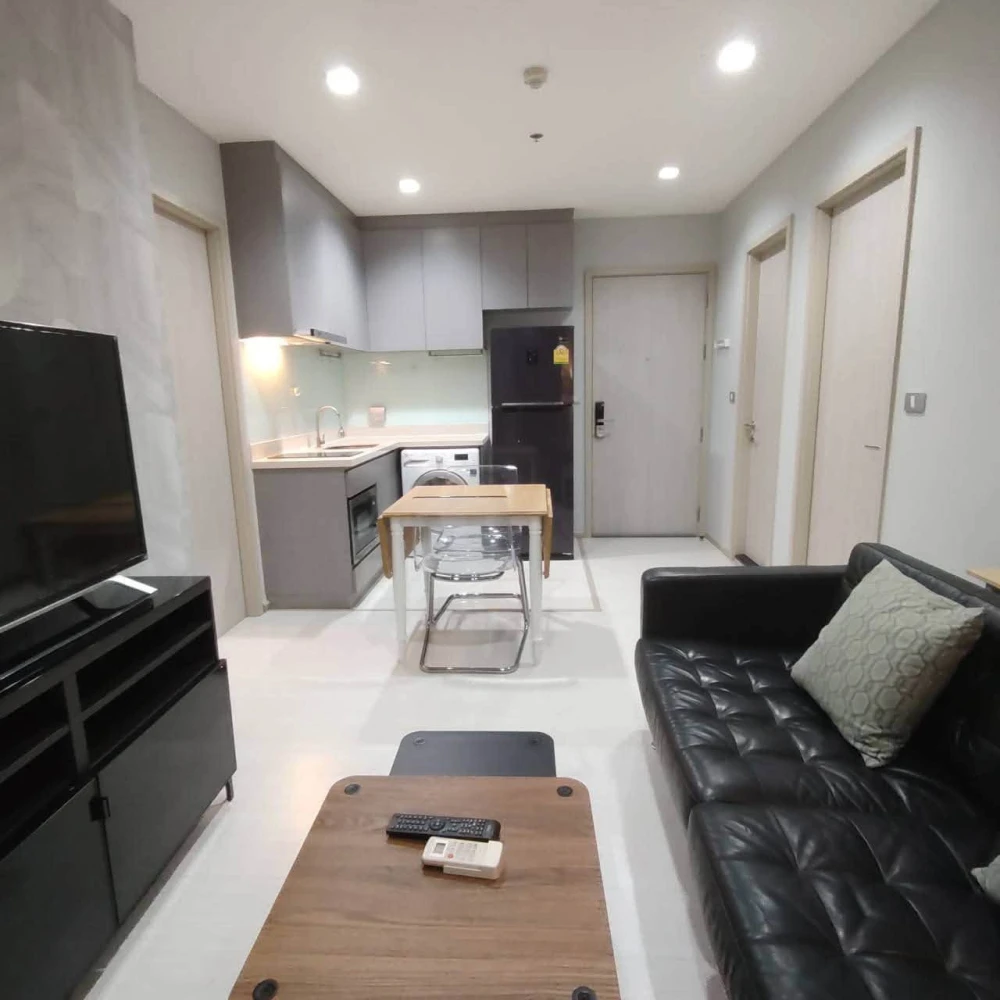 ให้เช่า Rhythm Sukhumvit 36-38 ห้องใหญ่ แบบ 2 นอน 2 น้ำ พื้นที่ใช้สอยเยอะมาก เฟอร์ครบครัน รีบจองเลย