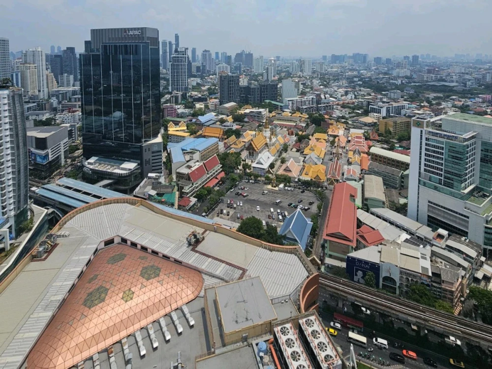 ให้เช่า Rhythm Sukhumvit 42 ชั้น 34 วิวเมือง ไม่มีตึกบัง จองเลย อย่ารอช้า