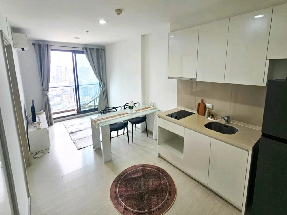 ให้เช่า Rhythm Sukhumvit 42 ชั้น 34 วิวเมือง ไม่มีตึกบัง จองเลย อย่ารอช้า