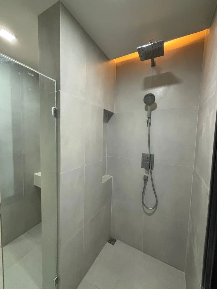 ให้เช่า Rhythm Sukhumvit 44/1 ชั้น 30 ห้องแต่งครบ จองเลย ห้ามพลาด