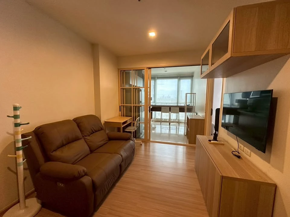 ให้เช่า Rhythm Sukhumvit 50 ชั้น 25 ห้องกว้าง แต่งครบ น่าอยู่ จองเลย ด่วนๆ