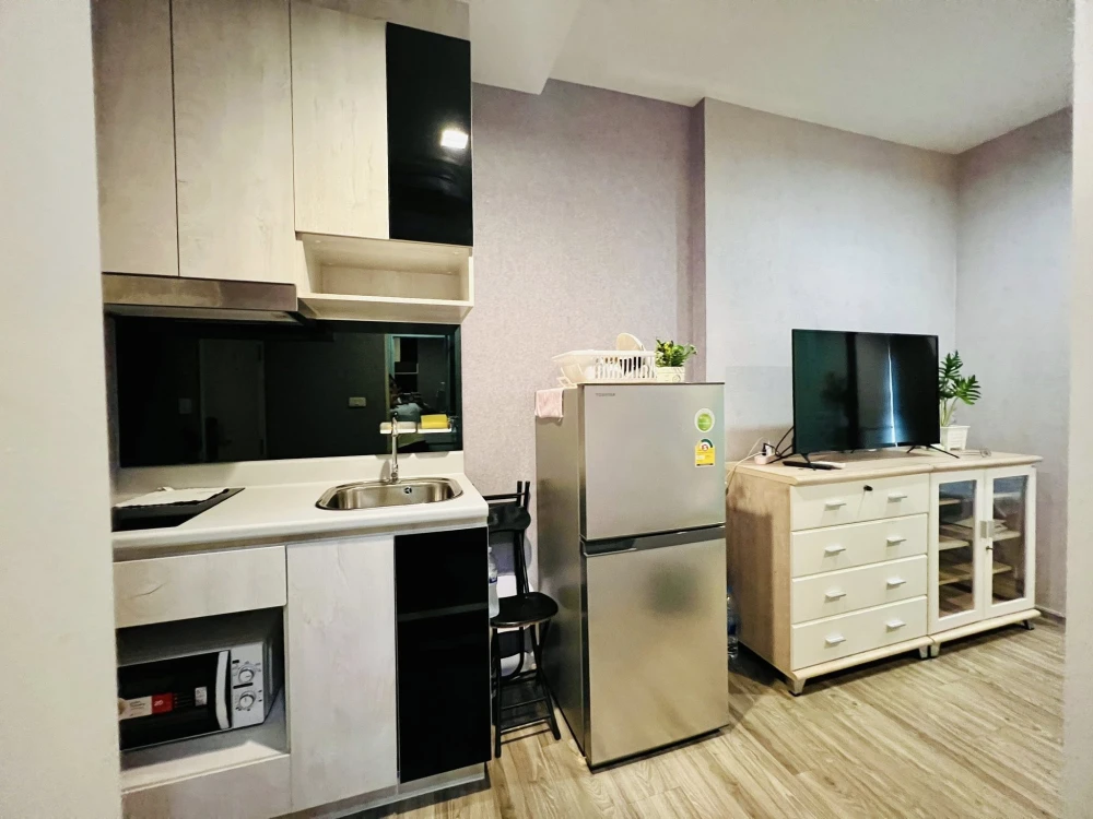 ให้เช่า Rich Park Terminal พหลโยธิน 59 ชั้น 8 เงียบ ปลอดภัย เฟอร์ครบ พร้อมอยู่ หิ้วกระเป๋าเข้าอยู่ได้เลย