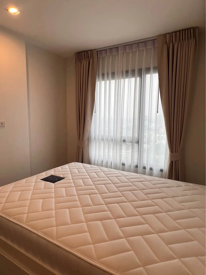 ให้เช่า Rich Park Triple Station 1 ห้องนอน 1 ห้องน้ำ เฟอร์นิเจอร์ครบครัน วิวโล่ง พลาดแล้วจะเสียใจ