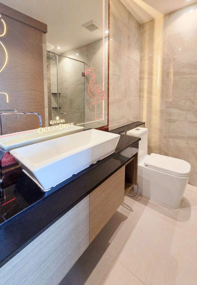 ให้เช่า Riviera Ocean Drive ชั้น 11 ตกแต่งครบครัน วิวทะเลสวยงาม จองแล้วจะไม่ผิดหวัง