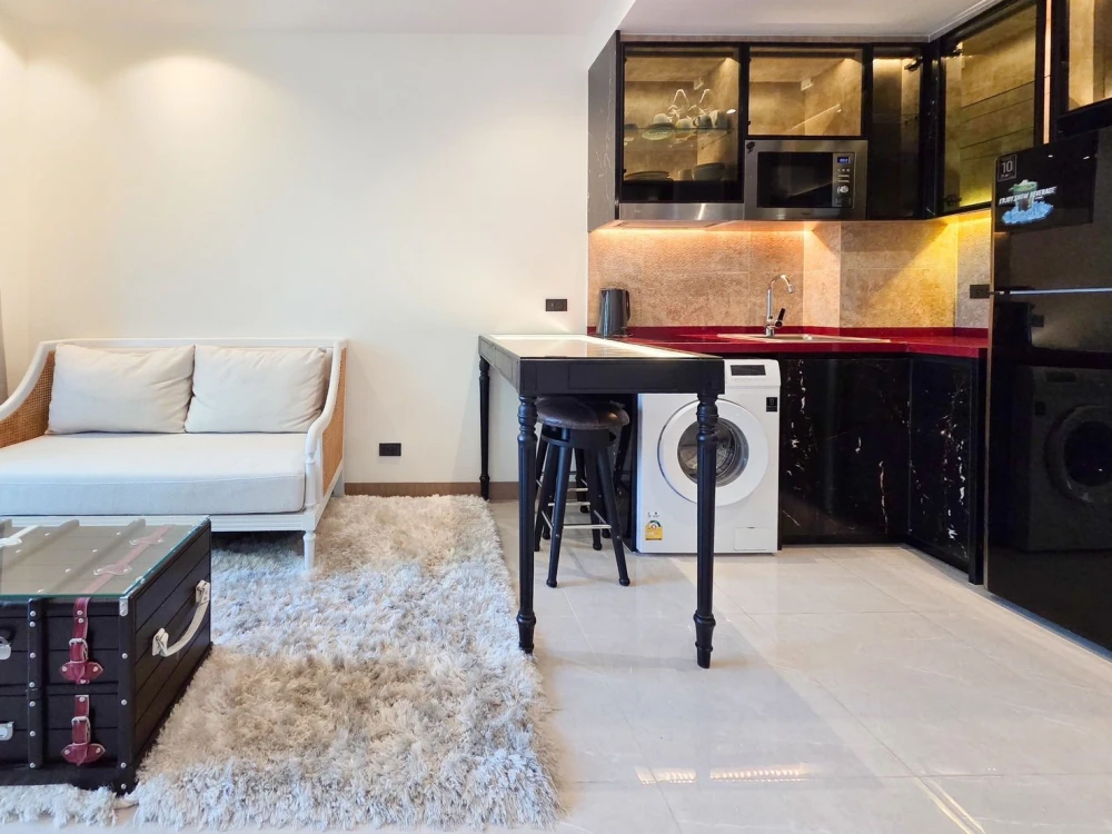 ให้เช่า Riviera Ocean Drive ชั้น 11 ตกแต่งครบครัน วิวทะเลสวยงาม จองแล้วจะไม่ผิดหวัง