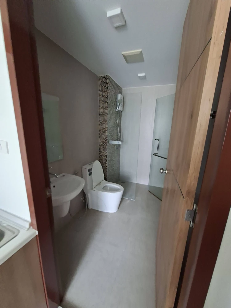 ให้เช่า RIZZO Condo Bangkang ห้องพร้อมอยู่ เฟอร์ครบ ห้องกว้างขวางอยู่สบาย ราคาสบายกระเป๋า จองเลย