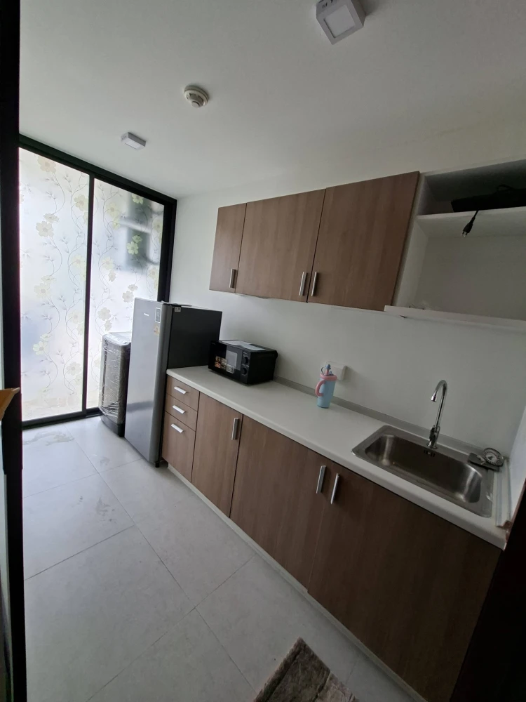 ให้เช่า RIZZO Condo Bangkang ห้องพร้อมอยู่ เฟอร์ครบ ห้องกว้างขวางอยู่สบาย ราคาสบายกระเป๋า จองเลย