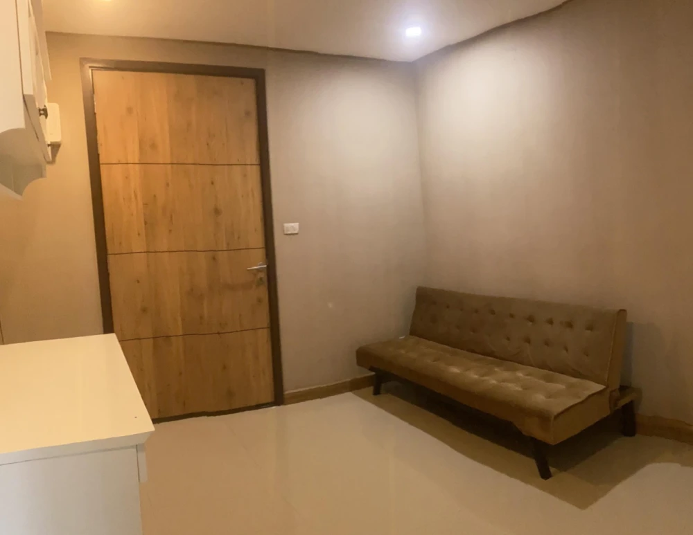 ให้เช่า RIZZO Condo Bangkang ห้องพร้อมอยู่ เฟอร์พร้อม หิ้วกระเป๋าเข้าอยูได้เลย!!