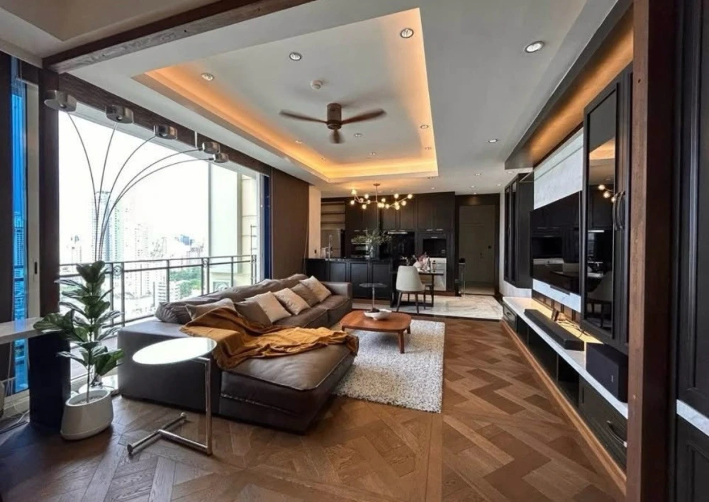 ให้เช่า Royce Private Residences ชั้น 20 ห้องแต่งครบ น่าอยู่ จองเลย ด่วนๆ