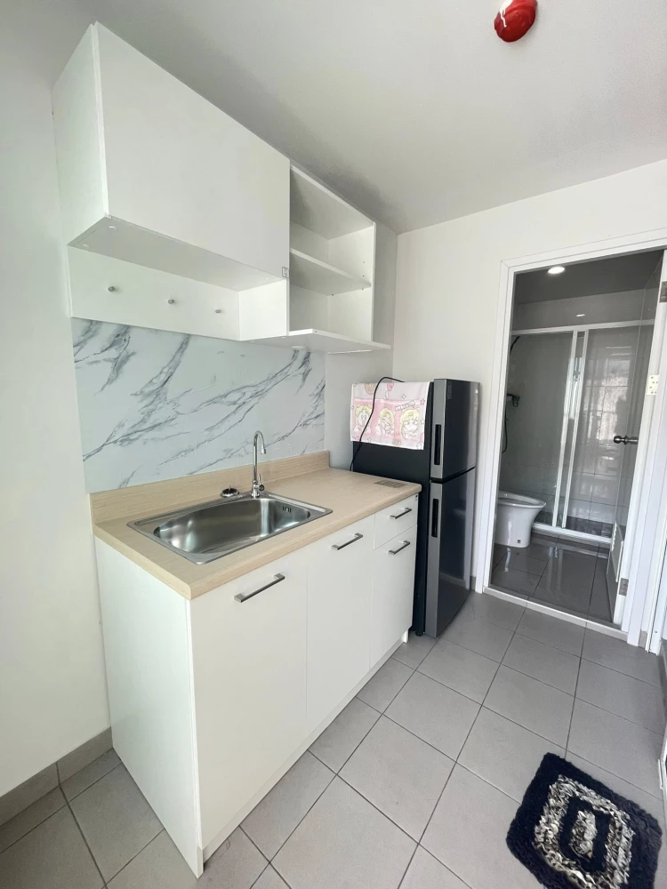 ให้เช่า RYE Talat Phlu 1 ห้องนอน 1 ห้องน้ำ เฟอร์บิ้วอินอย่างดี สิ่งอำนวยความสะดวกครบครัน จองเลย