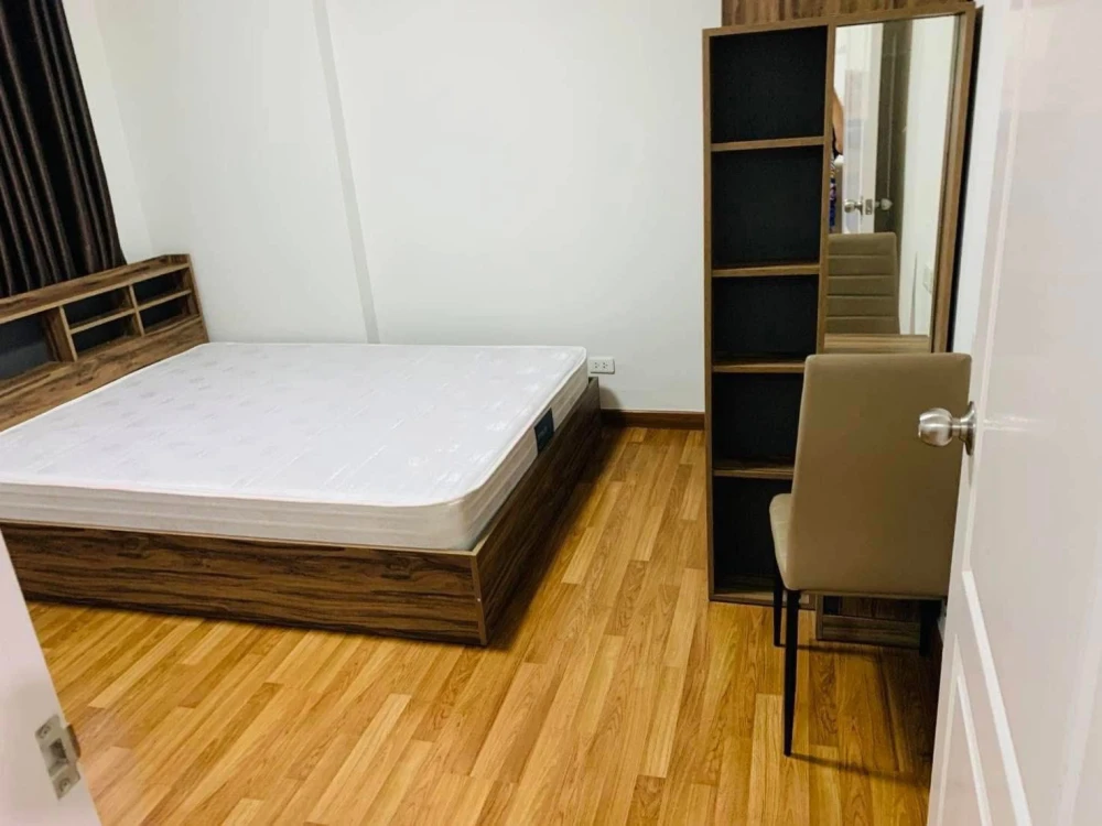 ให้เช่า S Condo Samut Sakhon ห้องน่าอยู่ มาพร้อมเฟอร์นิเจอร์ครบครัน หิ้วกระเป๋าเข้าอยู่ได้เลยจ้า