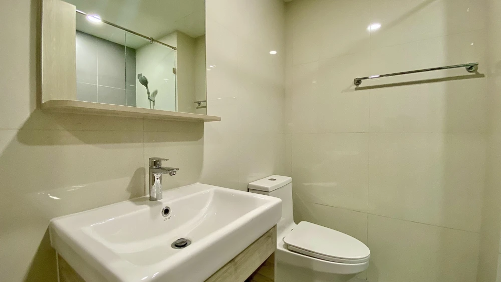 ให้เช่า Salaya One Residence ห้องแต่งน่าอยู่ ชั้น 2 วิวสวนและสระ ห้องไม่ร้อน มาจองเลยจ้า