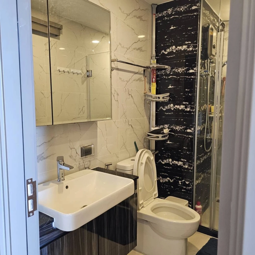 ให้เช่า Sapphire Luxurious Condominium Rama 3  ห้องพร้อมอยู่ กว้างขวาง เฟอร์พร้อม รีบจองเลย+++