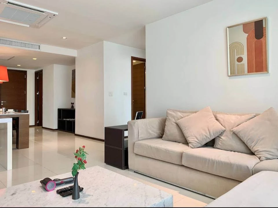 ให้เช่า Sathorn Heritage 2 ห้องนอน ชั้น 27 วิวแม่น้ำ แต่งครบ น่าอยู่ จองเลย
