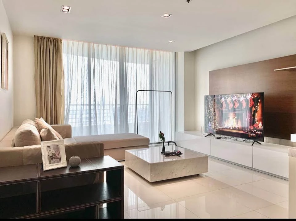 ให้เช่า Sathorn Heritage 2 ห้องนอน ชั้น 27 วิวแม่น้ำ แต่งครบ น่าอยู่ จองเลย