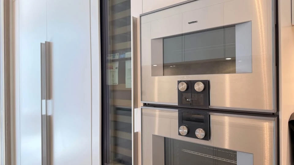 ให้เช่า Scope Langsuan 2 ห้องนอน 3 ห้องน้ำ ตกแต่งสวยน่าอยู่ อย่ามัวแต่มอง รีบจองเลยจ้า