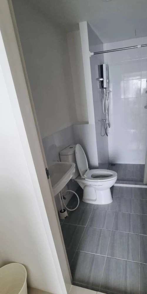 ให้เช่า Sena Kith Chalong Krung-Ladkrabang ห้องพร้อมอยู่ เฟอร์พร้อม ราคาสบายกระเป๋าจองเลย