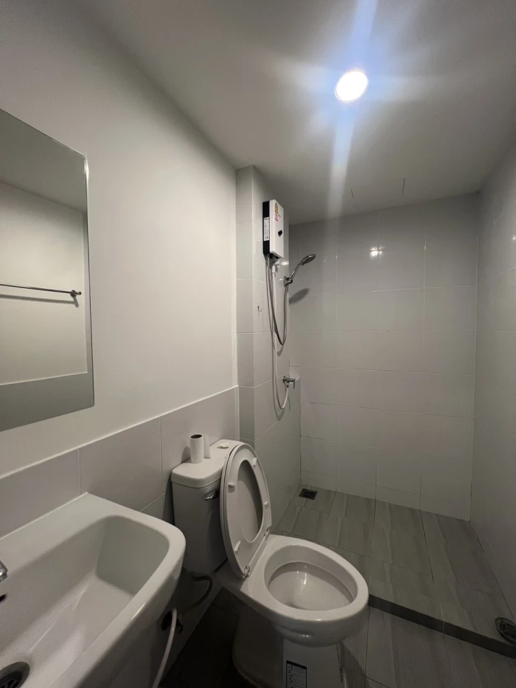 ให้เช่า SENA Kith MRT–Bangkae Phase 2 ห้องพร้อมเฟอร์ ราคาสบายกระเป๋า จองเลย