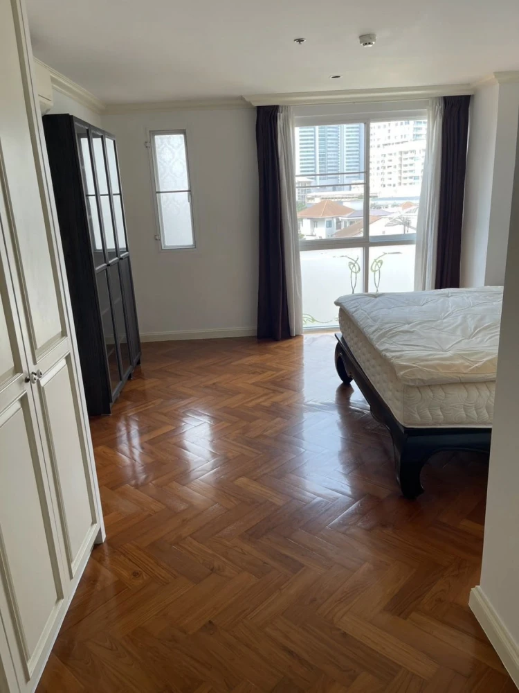 ให้เช่า Serene Place Sukhumvit 24 ห้องใหญ่อยู่สบาย พ้นที่ใช้สอยจุใจ สิ่งอำนวยความสะดวกครบ จองเลย อย่าพลาด