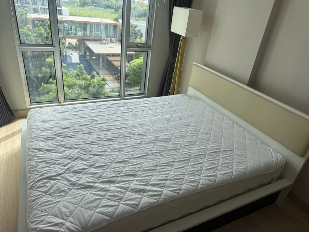 ให้เช่า Serrano Condominium ชั้น 7 วิวสระน้ำ มาพร้อมการตกแต่งที่ครบครัน จองเลย ด่วนๆ