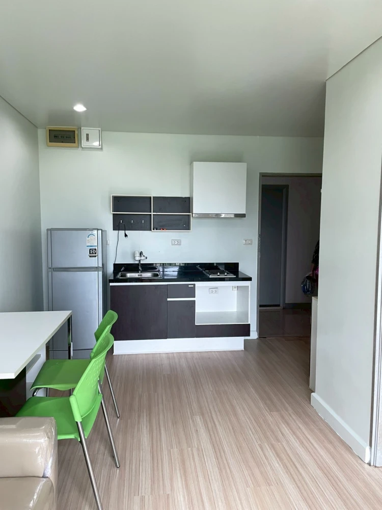 ให้เช่า Serrano Condominium ห้องขนาดใหญ่ วิวเห็นพื้นที่สีเขียวสบายตามาก แบบนี้ต้องจอง
