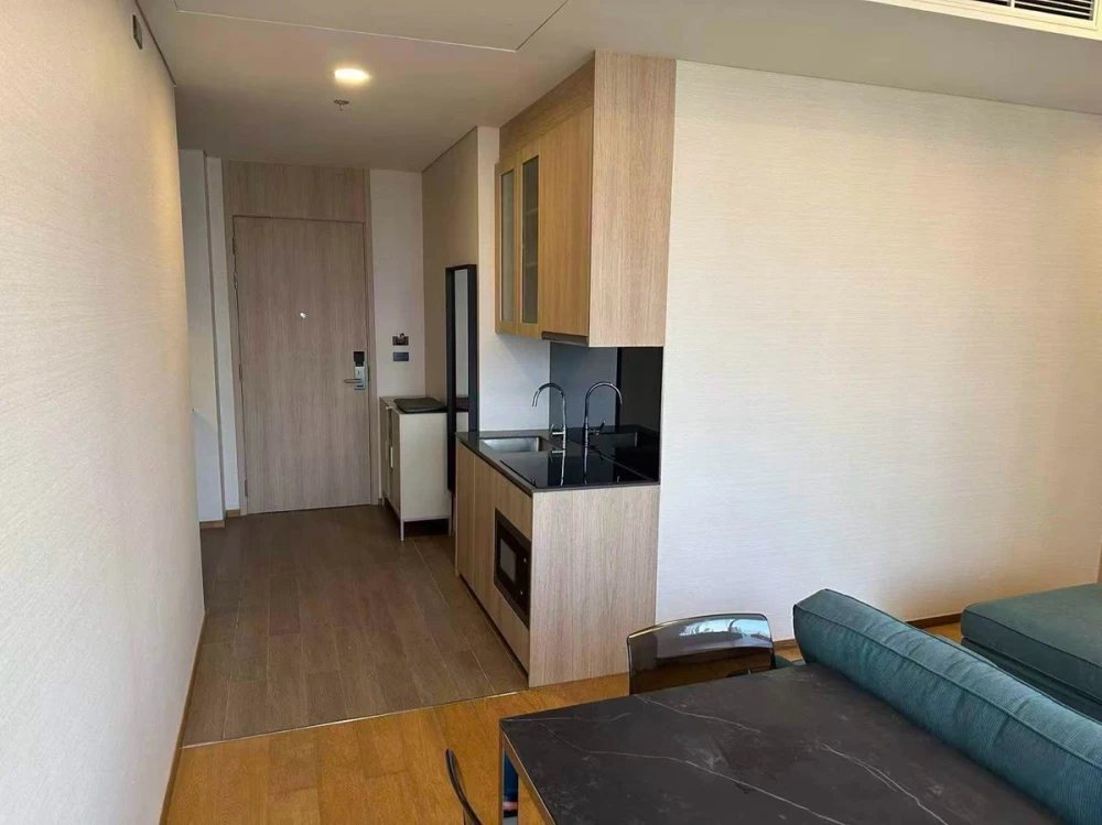 ให้เช่า Siamese Exclusive Sukhumvit 42 ชั้น 21 ห้องแต่งครบ พร้อมเข้าอยู่ จองเลย