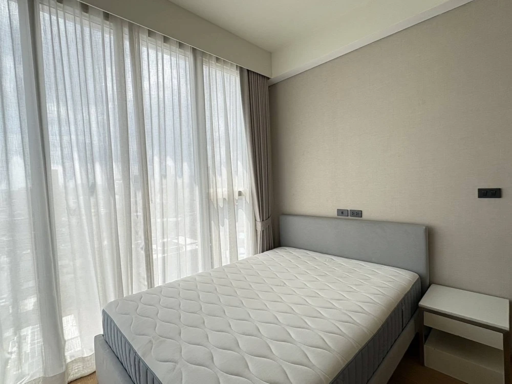 ให้เช่า Siamese Exclusive Sukhumvit 42 ชั้น 21 เฟอร์นิเจอร์ครบ พร้อมเข้าอยู่ ห้องกว้าง โปร่ง บรรยากาศอบอุ่น