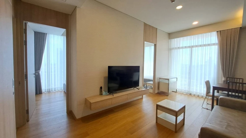 ให้เช่า Siamese Exclusive Sukhumvit 42 ชั้น 21 เฟอร์นิเจอร์ครบ พร้อมเข้าอยู่ ห้องกว้าง โปร่ง บรรยากาศอบอุ่น