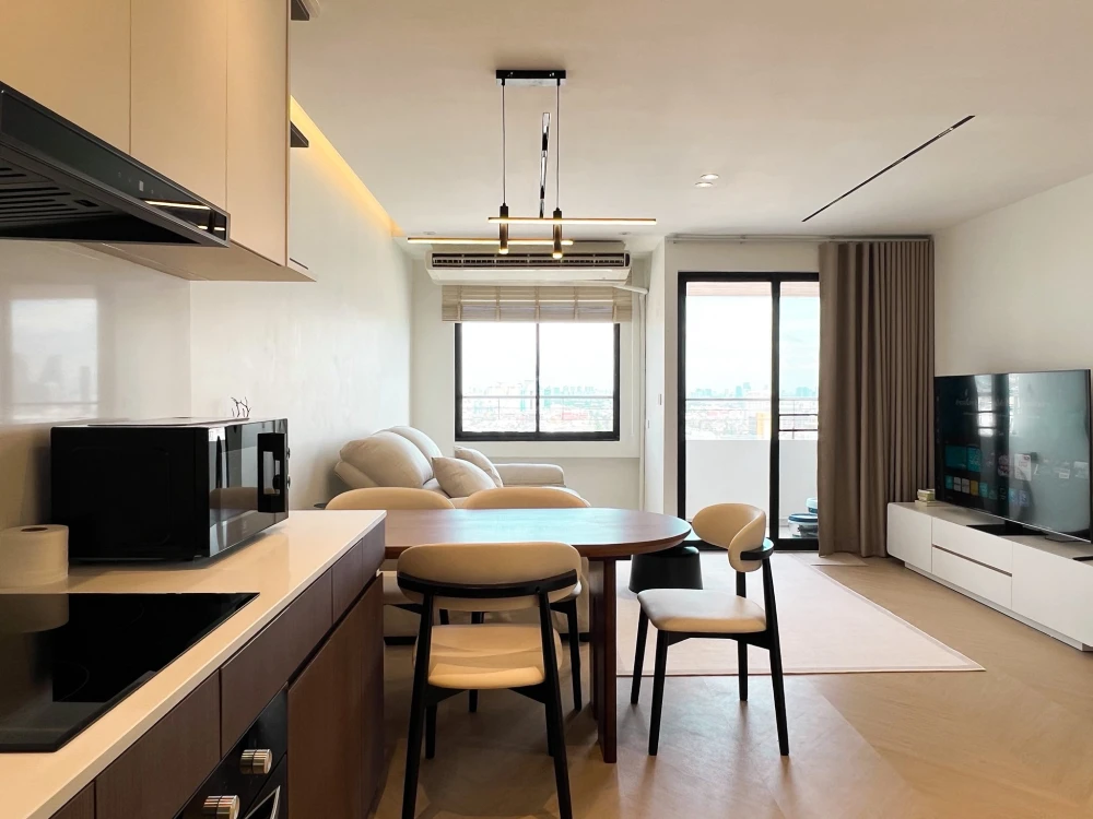 ให้เช่า Siphraya Riverview 2 ห้องนอน พื้นที่ใช้สอยเยอะ ทำเลดี มองเห็นวิวสวยจากชั้นสูง ห้ามพลาด