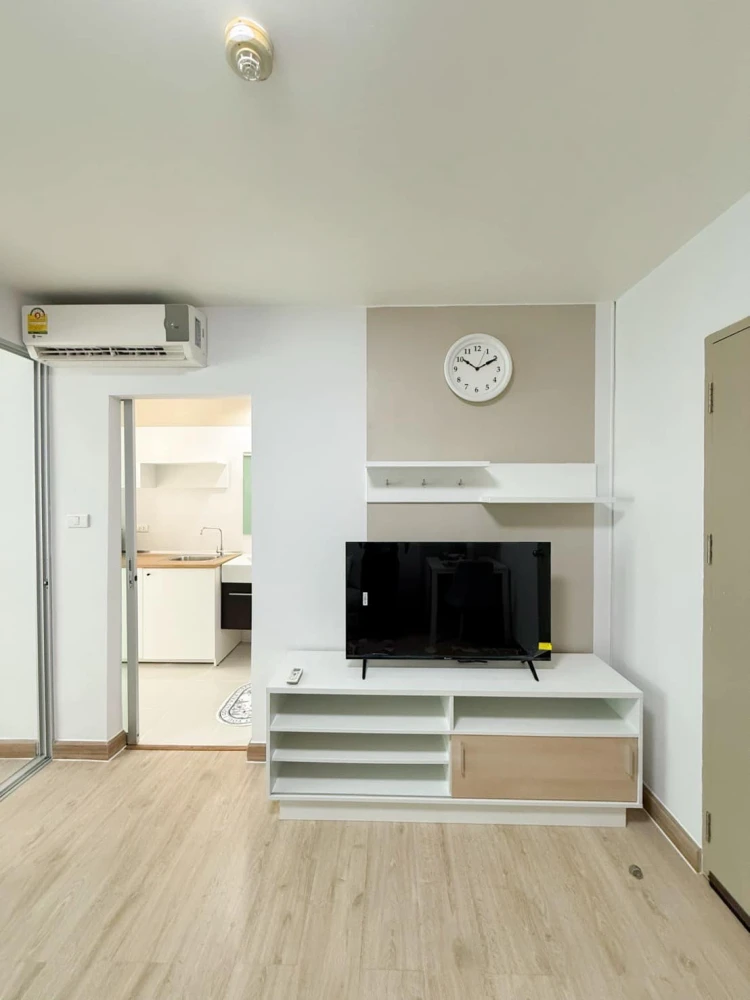 ให้เช่า Smart วัชรพล ตึก B ชั้น 3 (ชั้นกำลังดี เดินสะดวก) มีลิฟท์สองตัว ห้องสวย แต่งครบ พร้อมเข้าอยู่!