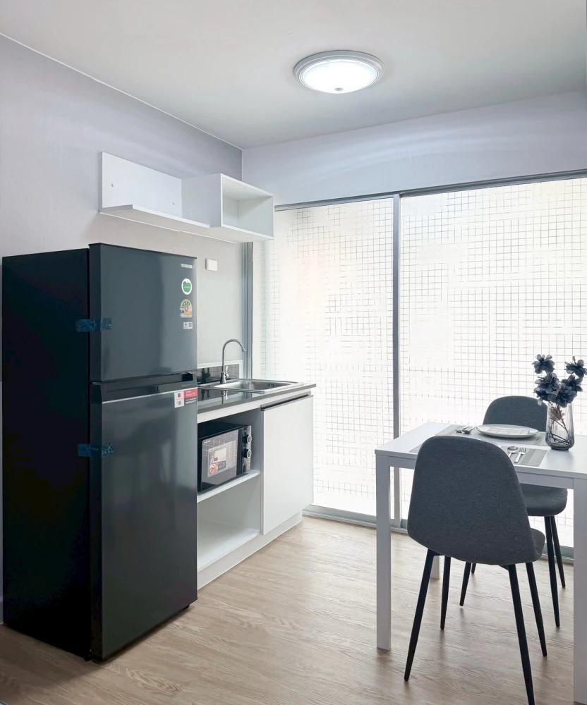 ให้เช่า Smart Condo Rama 2 ห้องพร้อมอยู่ เฟอร์พร้อม ชั้น 1 เข้าออกสะดวกสบาย ราคาสบายกระเป๋า รีบจองเลย