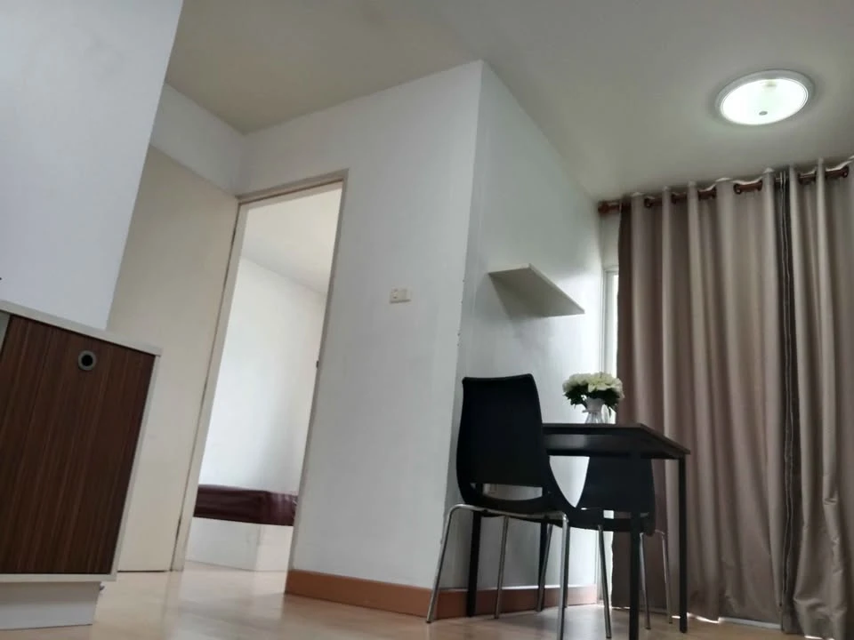 ให้เช่า Smart Condo Rama 2 ห้องมุมให้ความเป็นส่วนตัว มาพร้อมเฟอร์ครบครัน ดีแบบนี้ห้ามพลาด