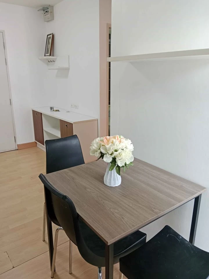 ให้เช่า Smart Condo Rama 2 ห้องมุมให้ความเป็นส่วนตัว มาพร้อมเฟอร์ครบครัน ดีแบบนี้ห้ามพลาด