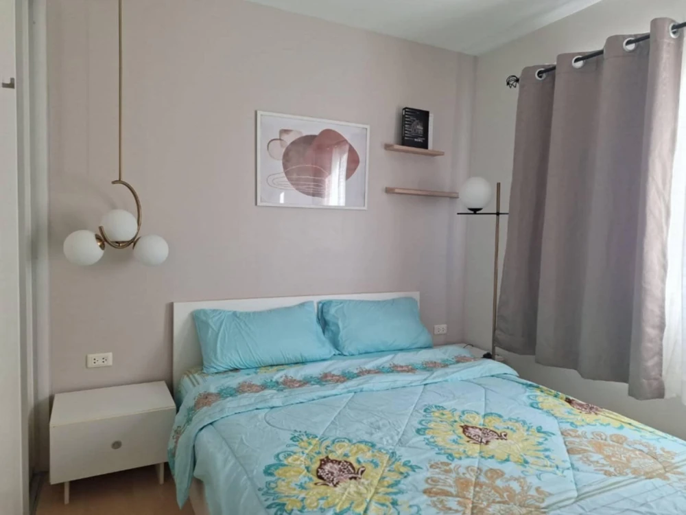 ให้เช่า Smart Condo Rama 2 1 ห้องนอน 1 ห้องน้ำ ตกแต่งคุมโทน มาพร้อมเฟอร์นิเจอร์ครบครัน รีบจองเลย
