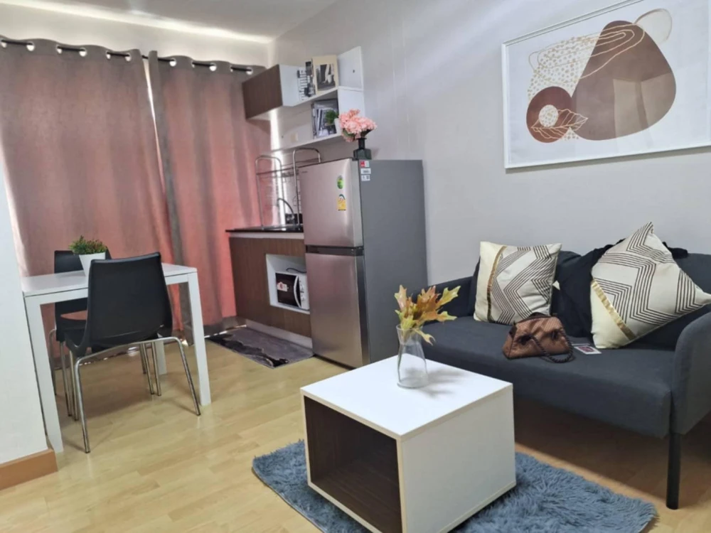 ให้เช่า Smart Condo Rama 2 1 ห้องนอน 1 ห้องน้ำ ตกแต่งคุมโทน มาพร้อมเฟอร์นิเจอร์ครบครัน รีบจองเลย