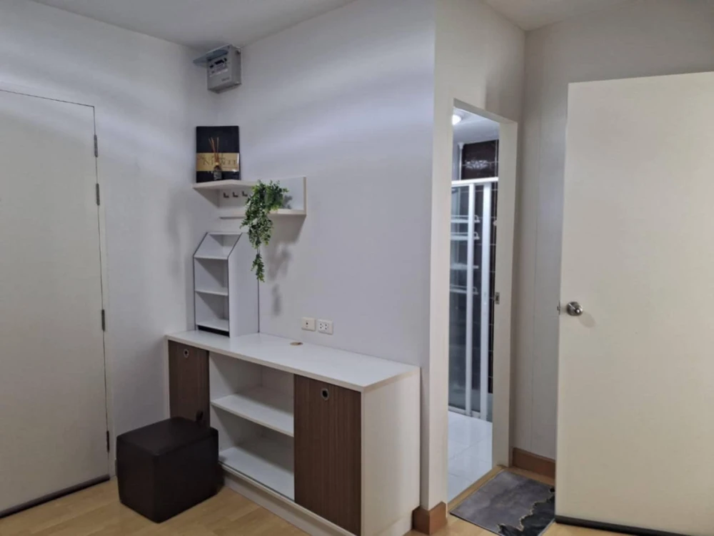 ให้เช่า Smart Condo Rama 2 1 ห้องนอน 1 ห้องน้ำ ตกแต่งคุมโทน มาพร้อมเฟอร์นิเจอร์ครบครัน รีบจองเลย