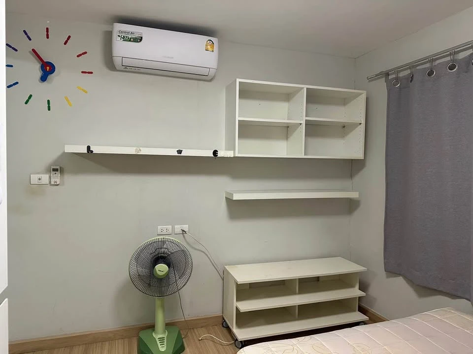 ให้เช่า Smart Watcharapol ห้องกว้างขวางพร้อมอยูี เฟอร์พร้อม ราคาสบายกระเป๋า รีบจองเลย