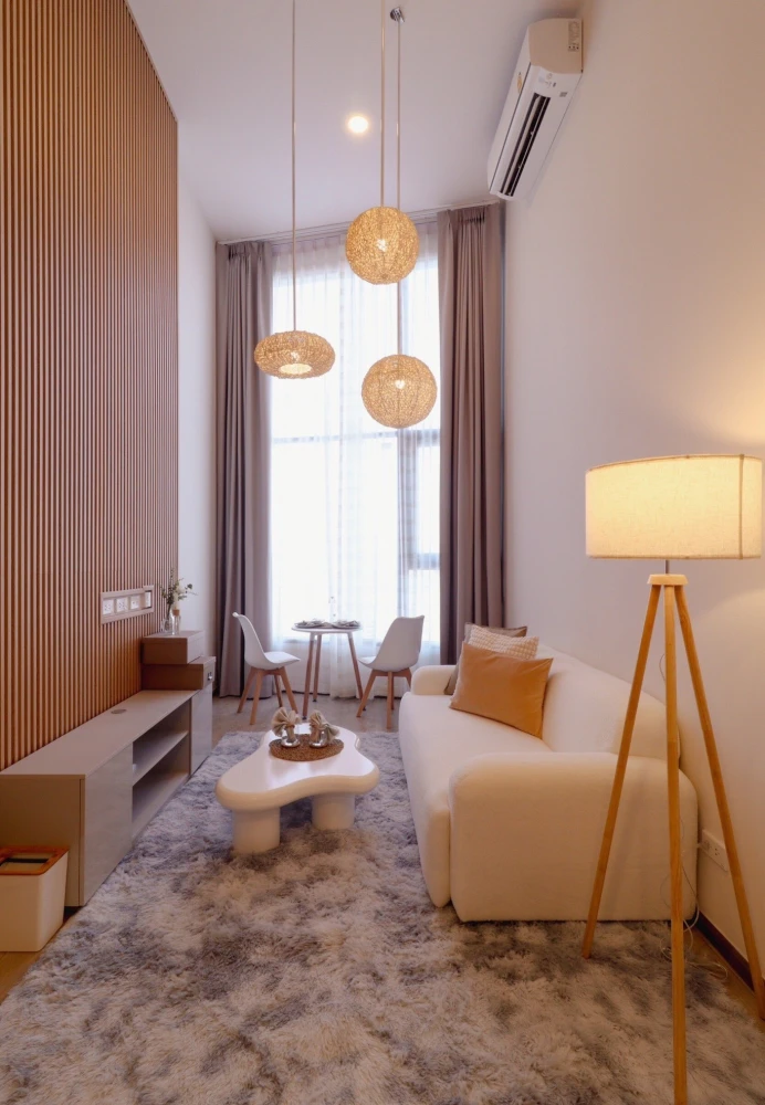 ให้เช่า SOHO Bangkok Ratchada คอนโดหรูตกแต่งสไตล์มูจิ ห้อง Duo 2 ชั้น เพดานสูง 4 เมตร วิวสวย ชั้น 18 พร้อมสิ่งอำนวยความสะดวกครบ เข้าอยู่ได้เลย