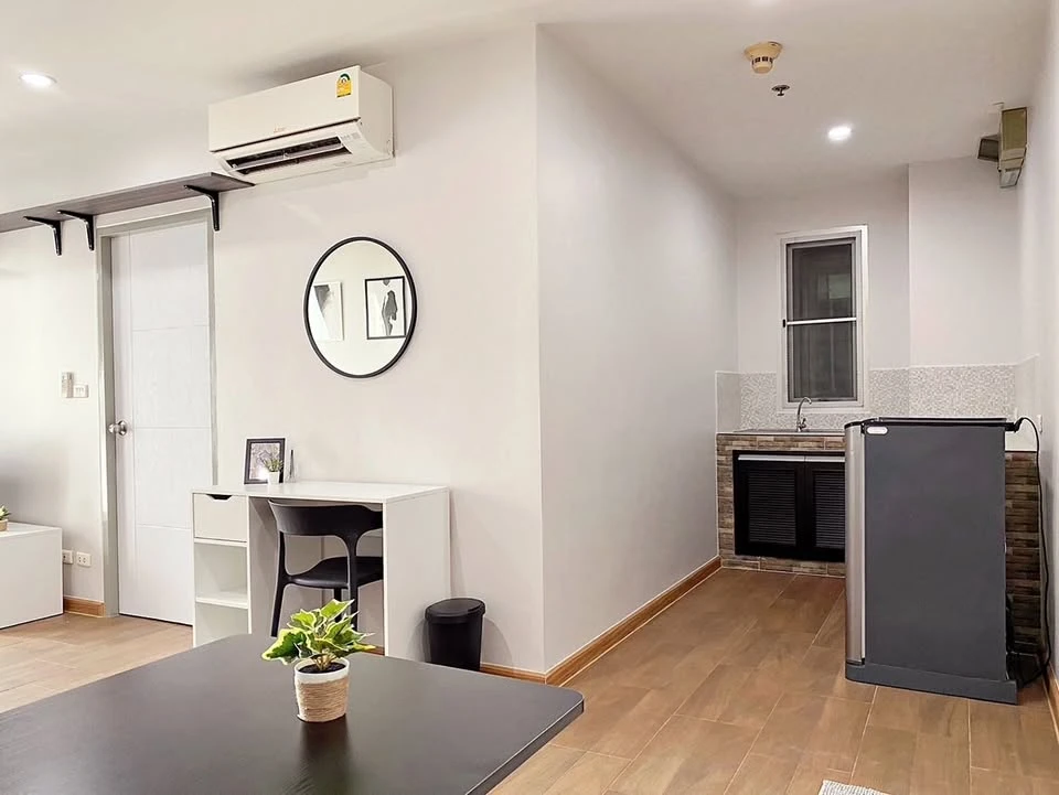 ให้เช่า Sukhumvit Plus ห้องน่าอยู่ ชั้นสูง พร้อมเฟอร์ มาแต่ตัวเข้าอยู่ได้เลย!!!