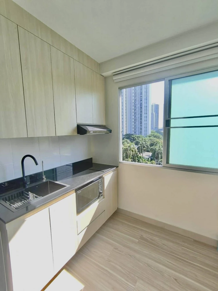 ให้เช่า Supalai City resorts Ratchada-Huaykwang ห้องพร้อมอยู่ เฟอร์พร้อม จองเลย