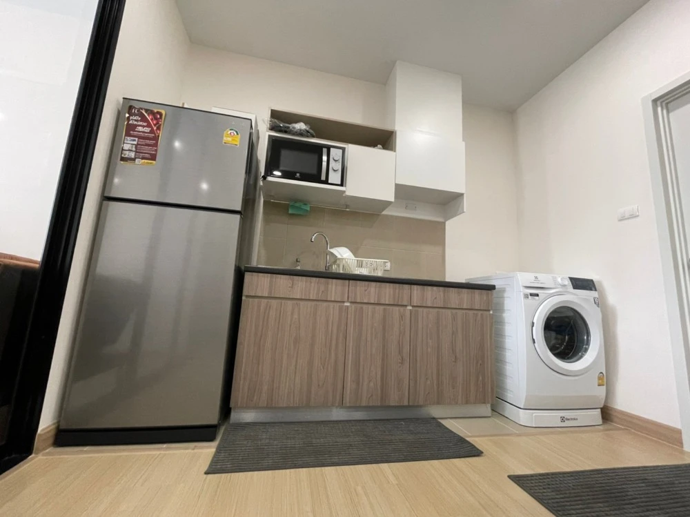 ให้เช่า Supalai Loft Prajadhipok-Wongwian Yai ชั้น 10 วิวสระ แต่งครบ พร้อมอยู่ จองเลยจ้า