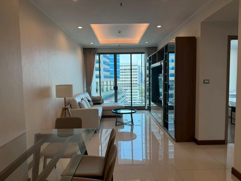 ให้เช่า Supalai Oriental Sukhumvit 2 ห้องนอน มาพร้อมการตกแต่งที่ครบครัน สนใจจองเลย