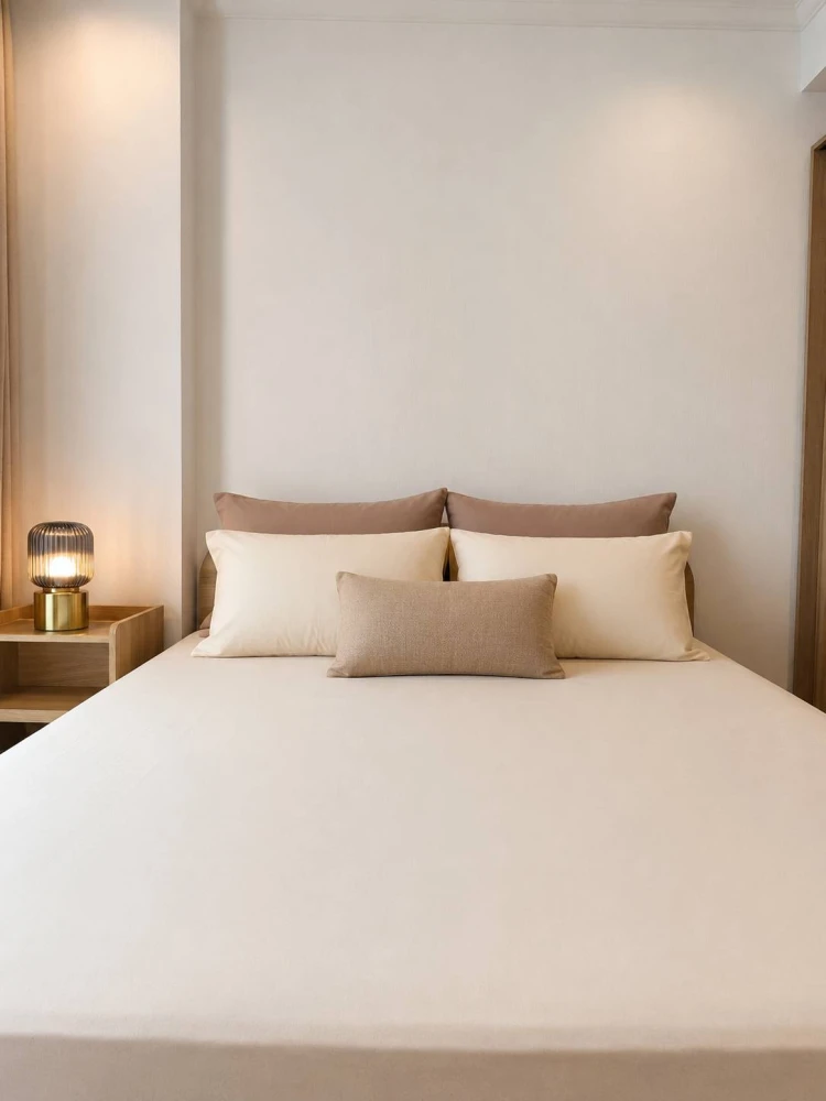 ให้เช่า Supalai Oriental Sukhumvit 39 ความสูงฝ้าเพดาน 2.55 เมตร ชั้น 14 วิวคลอง เฟอร์นิเจอร์และเครื่องใช้ไฟฟ้าครบ